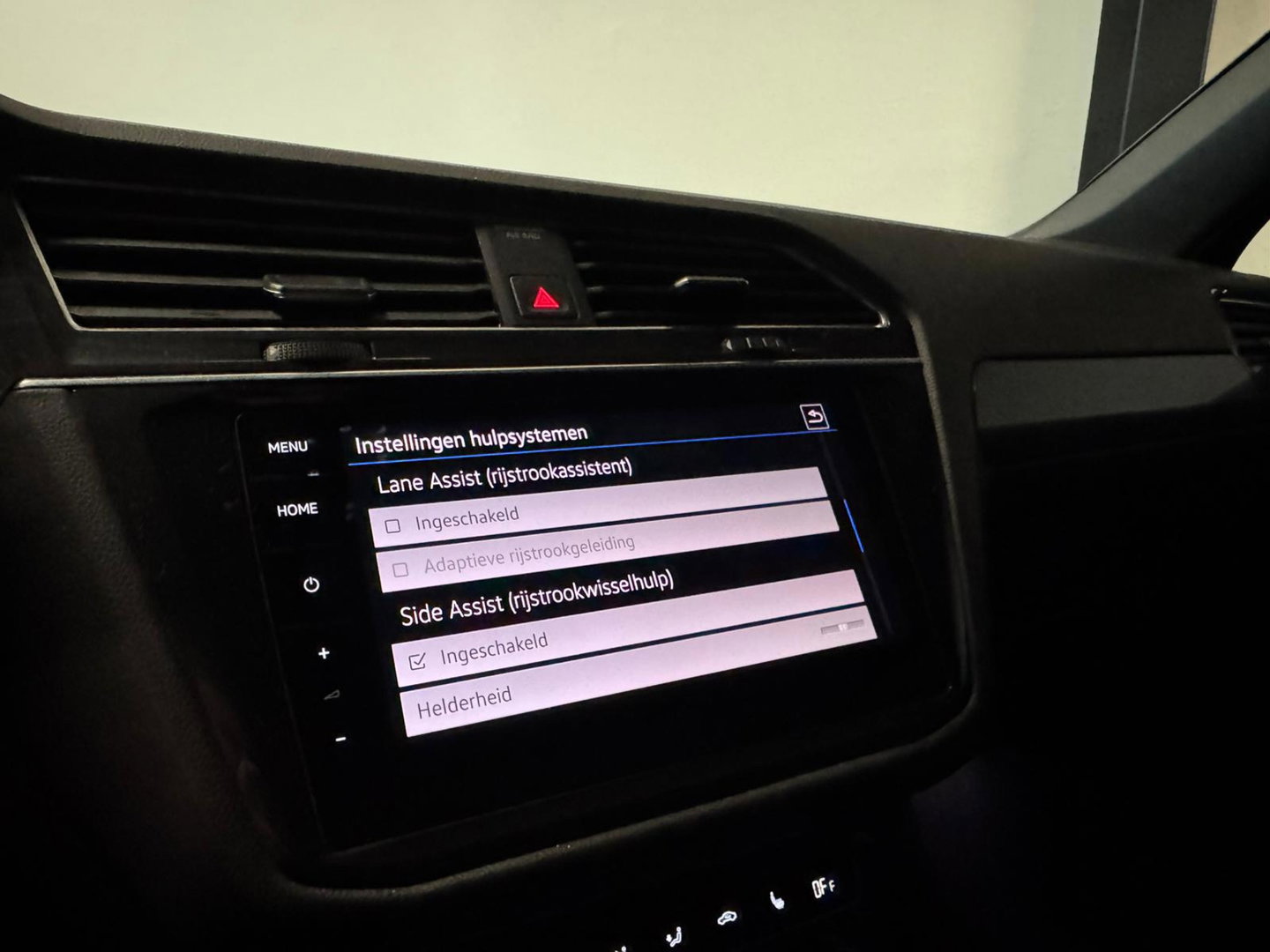 Volkswagen Tiguan 2.0 TSI 4Motion R-Line 7p PANO KEYLESS CAM