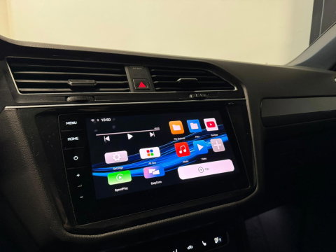 Volkswagen Tiguan 2.0 TSI 4Motion R-Line 7p PANO KEYLESS CAM