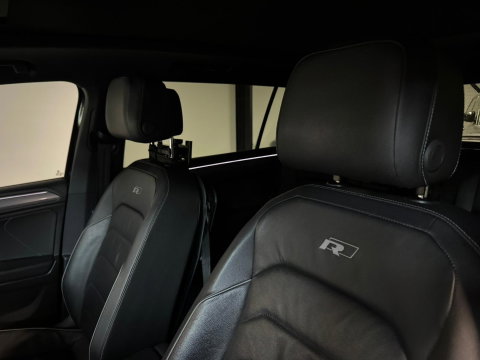Volkswagen Tiguan 2.0 TSI 4Motion R-Line 7p PANO KEYLESS CAM