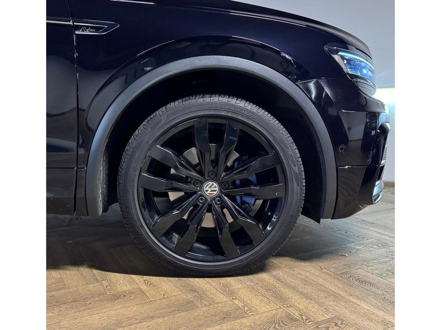 Volkswagen Tiguan 2.0 TSI 4Motion R-Line 7p PANO KEYLESS CAM