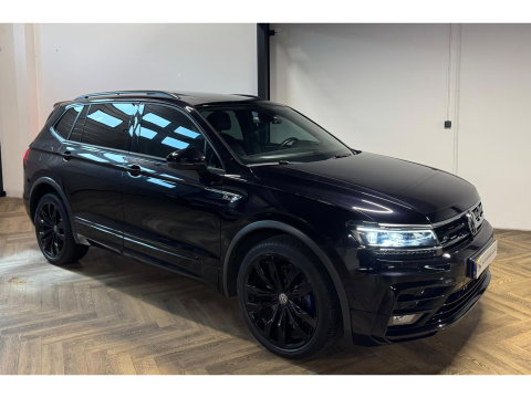 Volkswagen Tiguan 2.0 TSI 4Motion R-Line 7p PANO KEYLESS CAM
