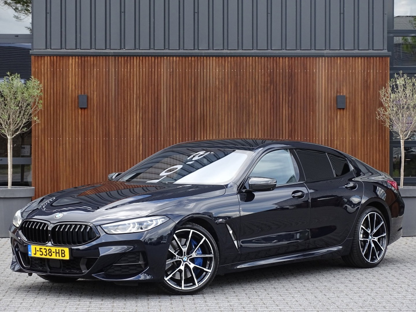 BMW 8 Serie Gran Coupé 840i 341PK X-Drive M-Performance / carbon / 360° / *NAP*