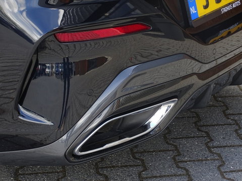 BMW 8 Serie Gran Coupé 840i 341PK X-Drive M-Performance / carbon / 360° / *NAP*