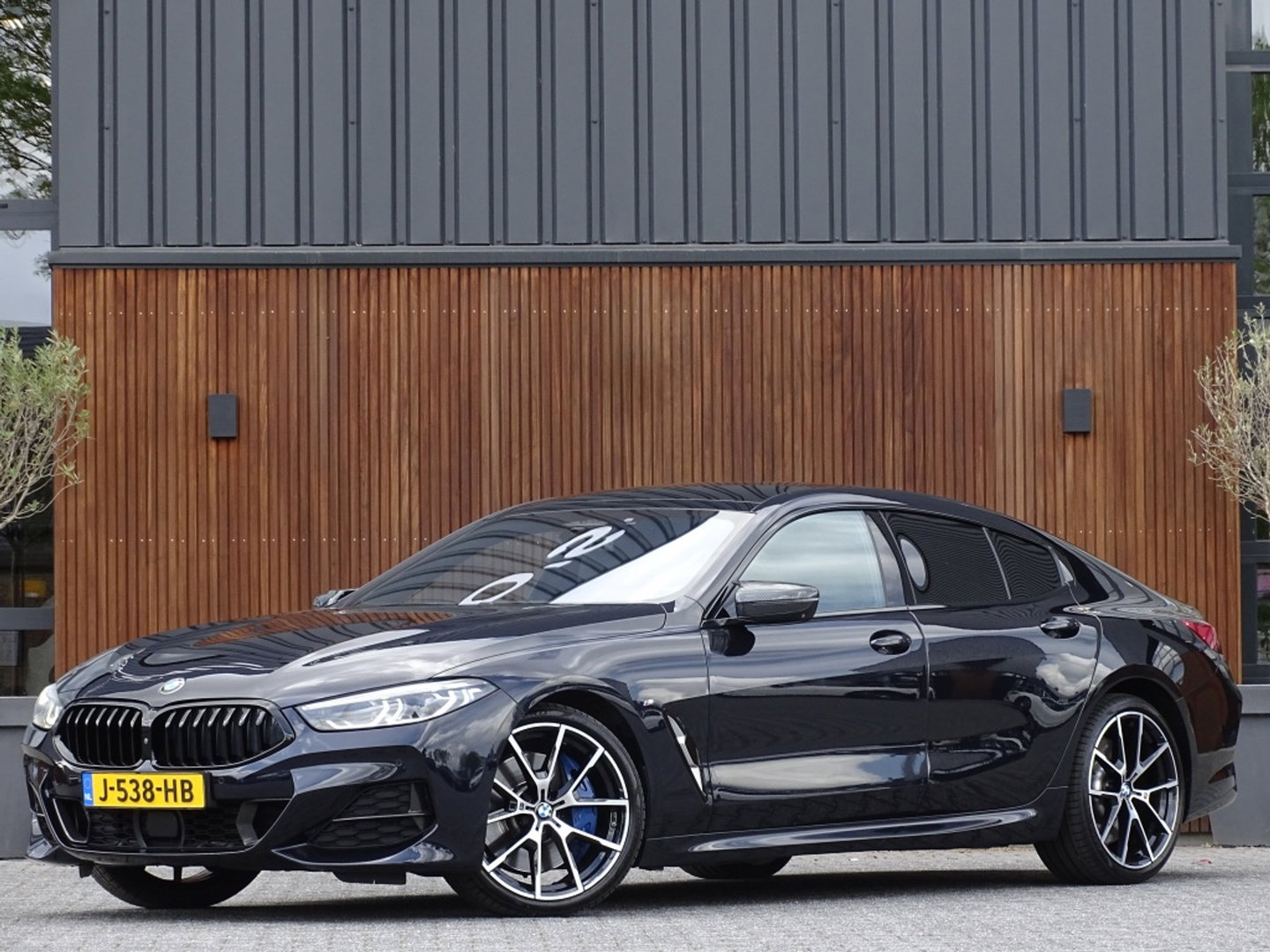 BMW 8 Serie Gran Coupé 840i 341PK X-Drive M-Performance / carbon / 360° / *NAP*