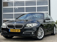 BMW 5 Serie - 520i High Executive 184pk | Bi-xenon koplampen | Bluetooth | Cruise control | Lederen bekleding | Lichtmetalen velgen 18" | Navigatiesysteem full map | Parkeersensor voor en achter | Voorstoelen verwarmd | Zeer nette auto!