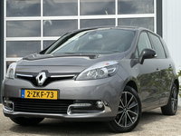 Renault Scénic - 1.2 TCe Bose 116pk | Audio-navigatie full map | Bi-xenon koplampen adaptief | Cruise control | Electronic climate control | Lichtmetalen velgen 17" | Parkeersensor achter | Trekhaak | Dealer onderhouden!