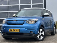 Kia e-Soul - EV ExecutiveLine 27 kWh 111PK | Export | Achteruitrijcamera | Bluetooth | Cruise control | Navigatie full map | Keyless entry | Voorstoelen verwarmd | Zeer nette auto!