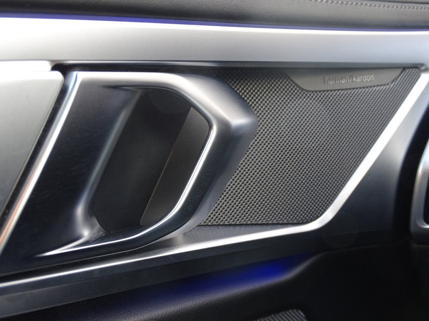BMW 8 Serie Gran Coupé 840i 341PK X-Drive M-Performance / carbon / 360° / *NAP*