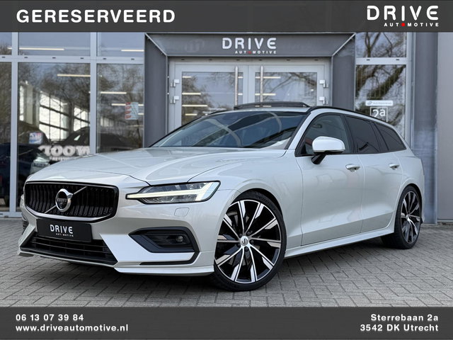 Volvo V60 - 2.0 T6 AWD Inscription Polestar |Full option| Pano|B&W|StoelVentilatie|PilotAssist|Trekhaak