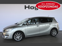 Toyota Verso - 1.6 VVT-i Business Clima Cruise control Navigatie Pdc Stoelverwarming Trekhaak Inruil Mogelijk!