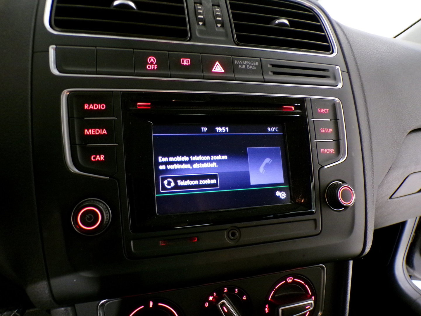 Volkswagen Polo 1.0 Comfortline "Origineel NL!" 1e eigenaar! Bluetooth Cruise-control Lichtmetalen-velgen Garantie Apple-carplay