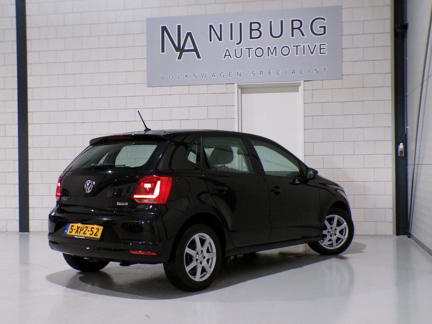 Volkswagen Polo 1.0 Comfortline "Origineel NL!" 1e eigenaar! Bluetooth Cruise-control Lichtmetalen-velgen Garantie Apple-carplay