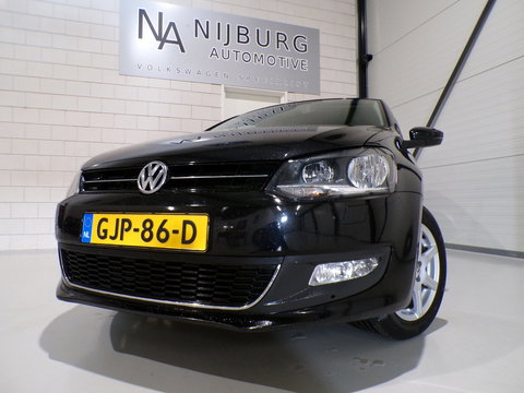 Volkswagen Polo 1.2 Comfortline Stoelverwarming Parkeersensoren Climatronic Navigatie Bluetooth Lichtmetalen-velgen Garantie