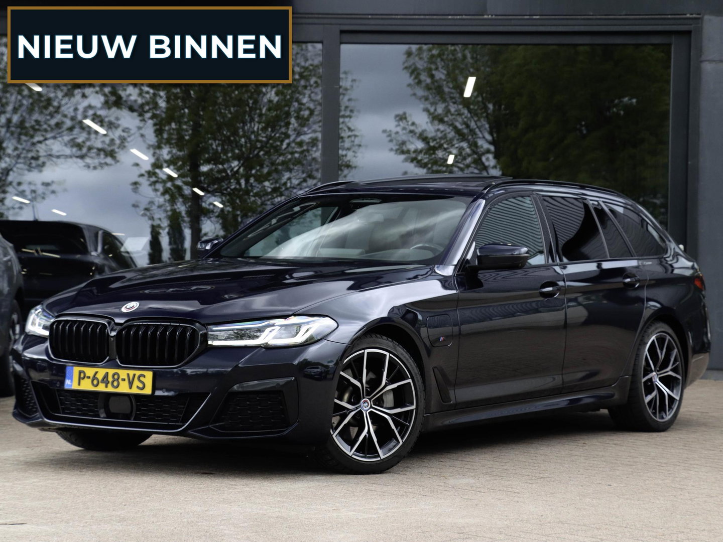BMW 5 Serie Touring 530e M Sport Panodak ACC 360 Co-Pilot Pack Laser SoH 93%