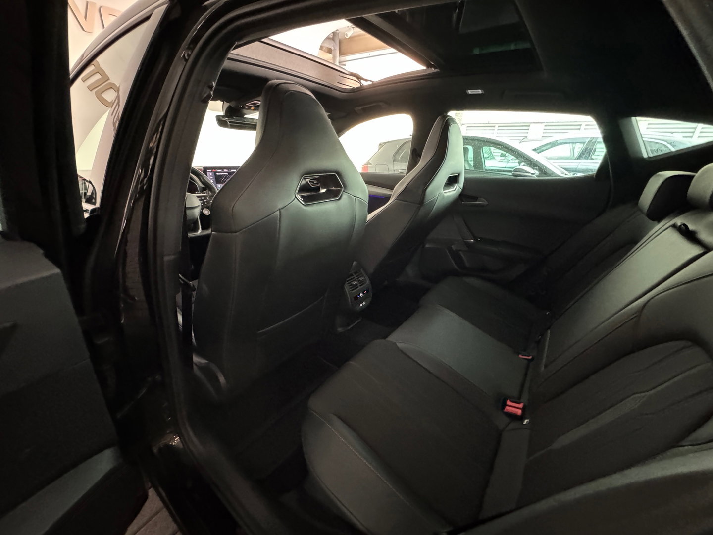 CUPRA Formentor 1.4 e-Hybrid VZ Performance Pano|Memory|Trekhaak