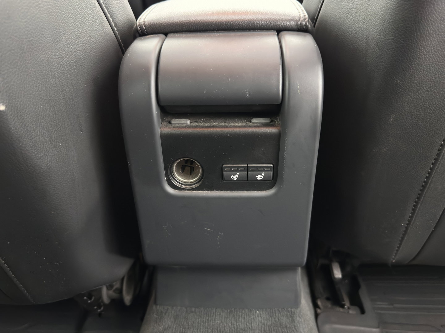 Volvo V60 2.0 D4 Polar+ Aut. *PANO | ADAPTIVE-CRUISE | LEATHER | XENON | BLINDSPOT | MEMORY-PACK | HEATED-COMFORTSEATS | NAVI-FULLMAP | CAMERA | 18''ALU | TOWBAR*