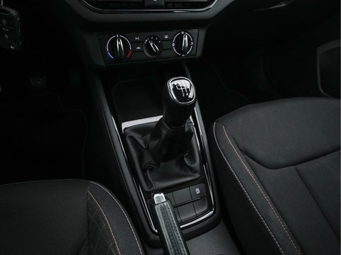 Škoda Kamiq 1.0 TSI Ambition (INCL.BTW) *FULL-LED | COMFORT-SEATS | AIRCO | CRUISE | DAB | 16''ALU | TOWBAR*
