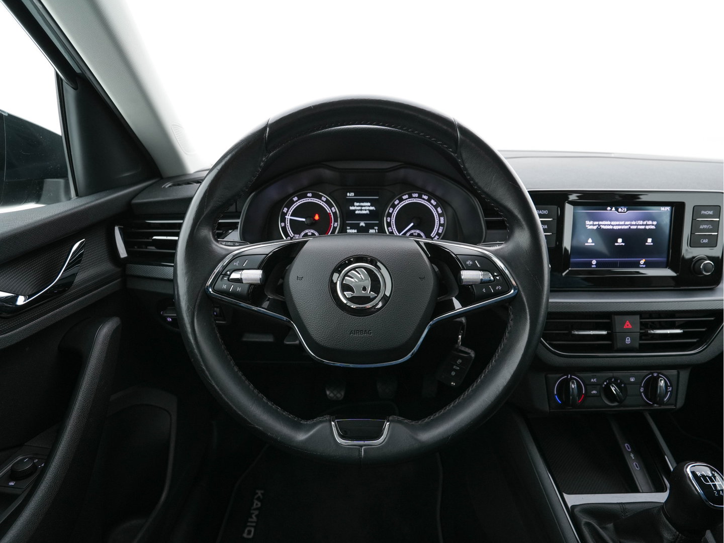Škoda Kamiq 1.0 TSI Ambition (INCL.BTW) *FULL-LED | COMFORT-SEATS | AIRCO | CRUISE | DAB | 16''ALU | TOWBAR*