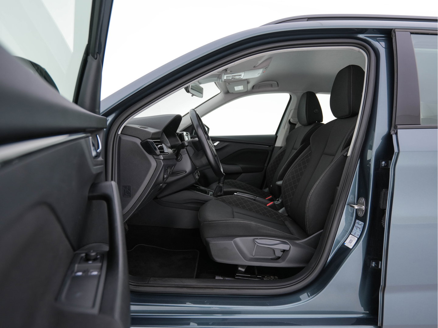 Škoda Kamiq 1.0 TSI Ambition (INCL.BTW) *FULL-LED | COMFORT-SEATS | AIRCO | CRUISE | DAB | 16''ALU | TOWBAR*