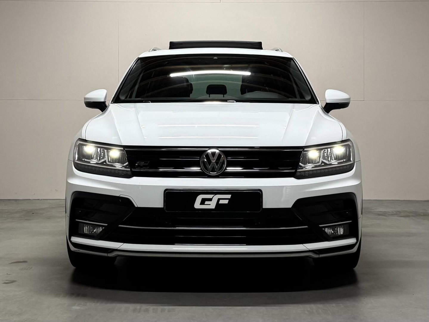 Volkswagen Tiguan 1.4 TSI ACT 2X R-Line Pano Virtual ACC NAP