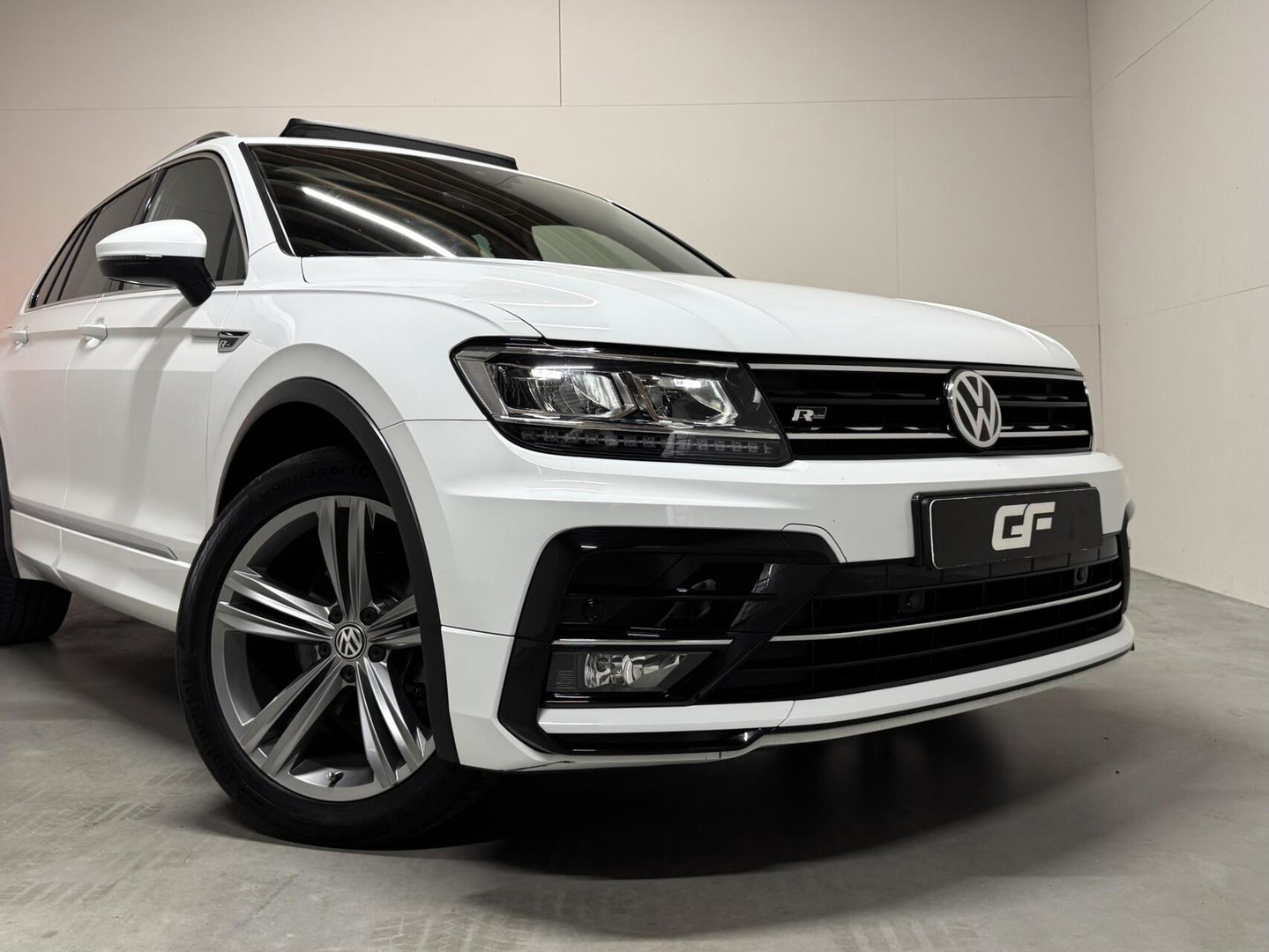 Volkswagen Tiguan 1.4 TSI ACT 2X R-Line Pano Virtual ACC NAP