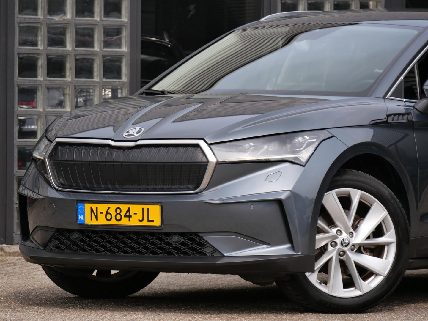 Škoda Enyaq iV 60 COMFORT PACK/ CLIMATE PACK/ PARKEER PACK/ 20INCH VELGEN/ SOH 94%
