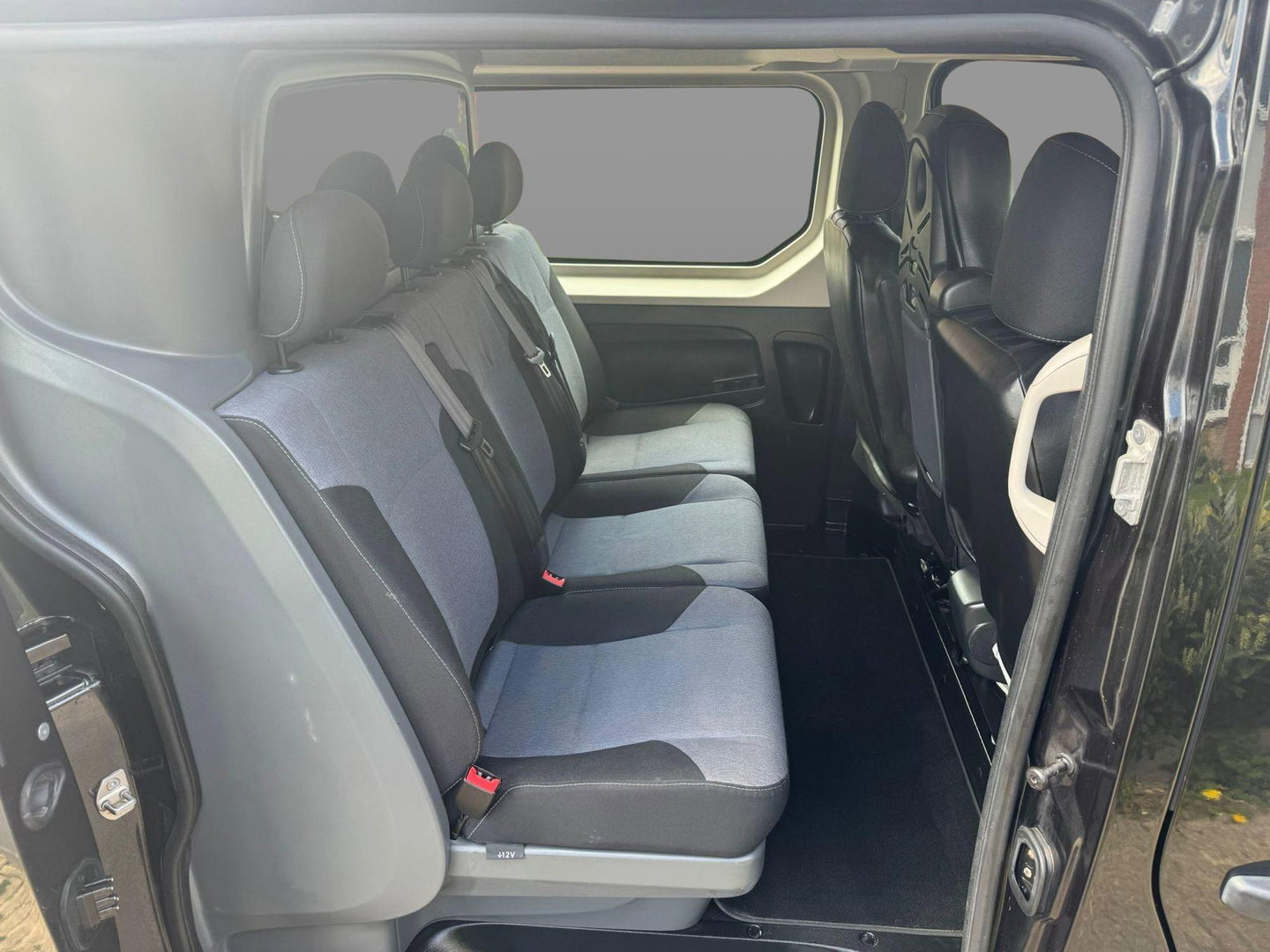 Opel Vivaro 1.6 CDTI L2H1 DC 125PK | KOMT 22-05 | MARGE | 6 PERSOONS | CRUISE | AIRCO | RUIME BUS