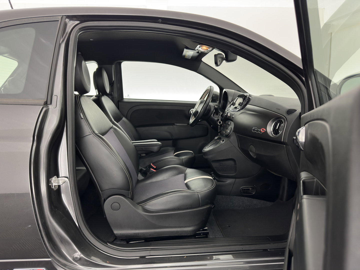 Fiat 500 E 24kwh Aut. *NAVI-FULLMAP | LEATHER | DIGI-COCKPIT | ECC | PDC | CRUISE