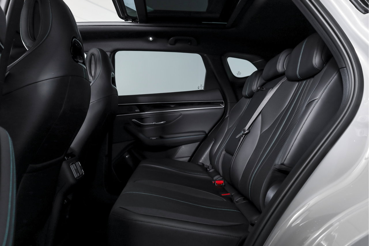 BYD SEAL U