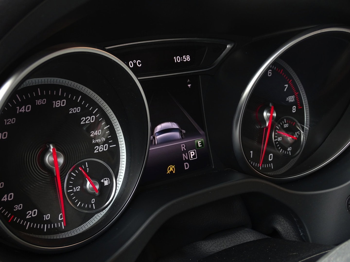 Mercedes-Benz CLA-Klasse 180 automaat / AMG Ed. 1 LED *NAP*