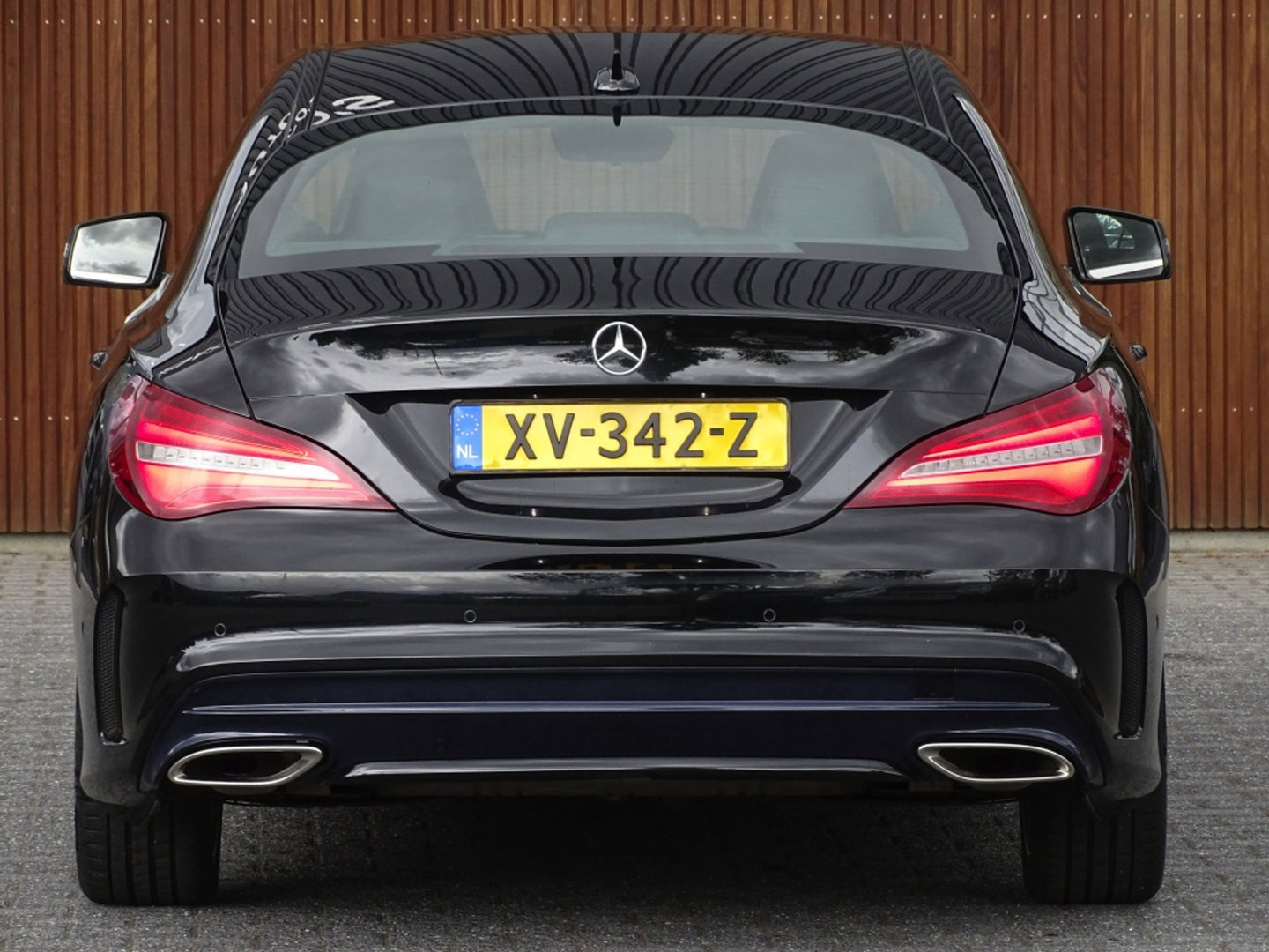 Mercedes-Benz CLA-Klasse 180 automaat / AMG Ed. 1 LED *NAP*