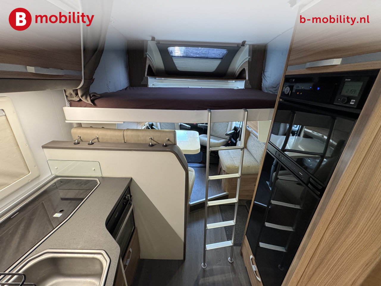 Adria MATRIX 670 SL Lengtebedden Bj.2021