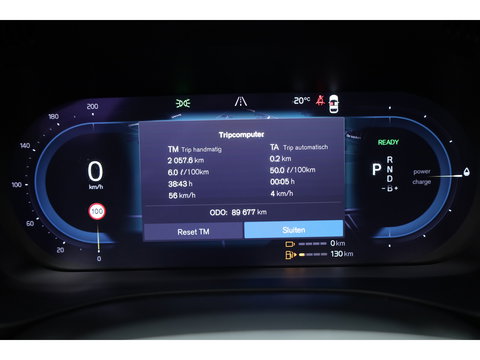 Volvo XC60 2.0 T6 Plug-in hybrid AWD Plus Dark SOH 97,7% | Pano | Memory Seats | Elek. Trekhaak | Camera | Stoel- Stuurverw. | 21'' | Pilot Assist