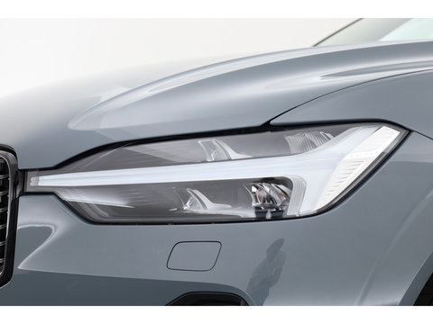 Volvo XC60 2.0 T6 Plug-in hybrid AWD Plus Dark SOH 97,7% | Pano | Memory Seats | Elek. Trekhaak | Camera | Stoel- Stuurverw. | 21'' | Pilot Assist