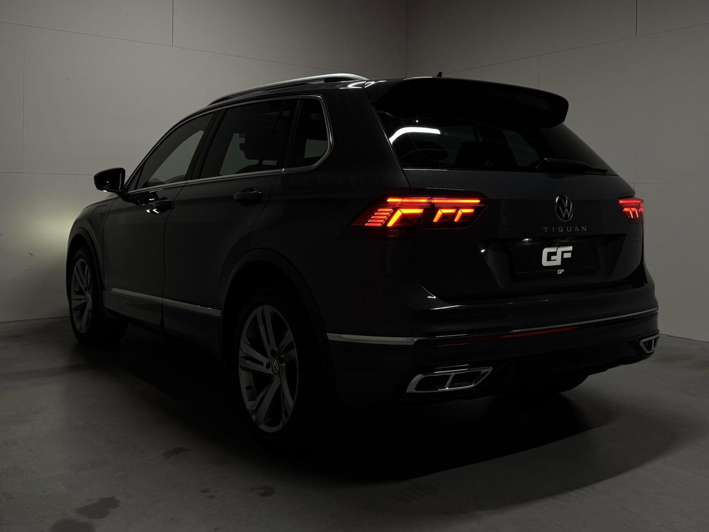 Volkswagen Tiguan 1.4 TSI eHybrid R-Line Pano HUD Camera ACC NAP