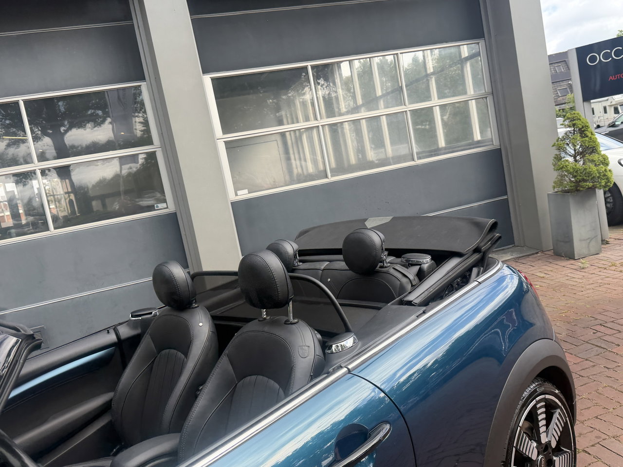 MINI Cooper Cabrio