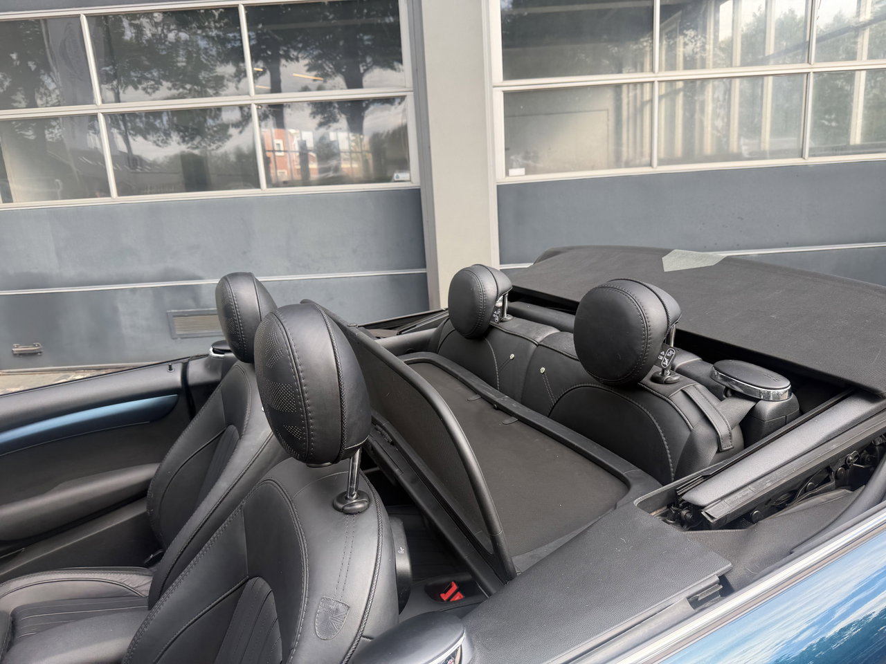 MINI Cooper Cabrio