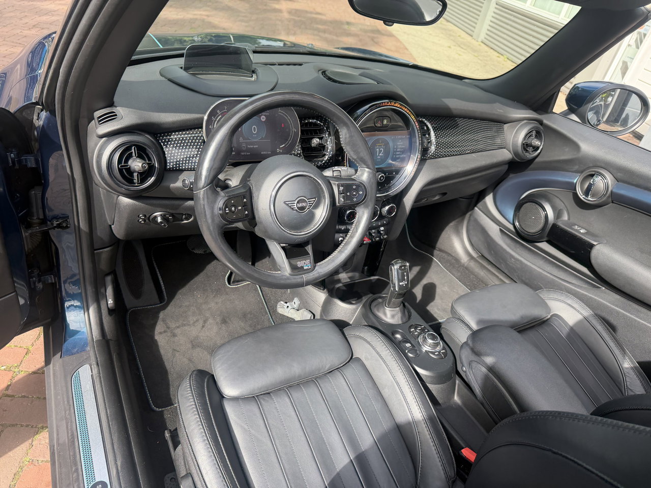MINI Cooper Cabrio