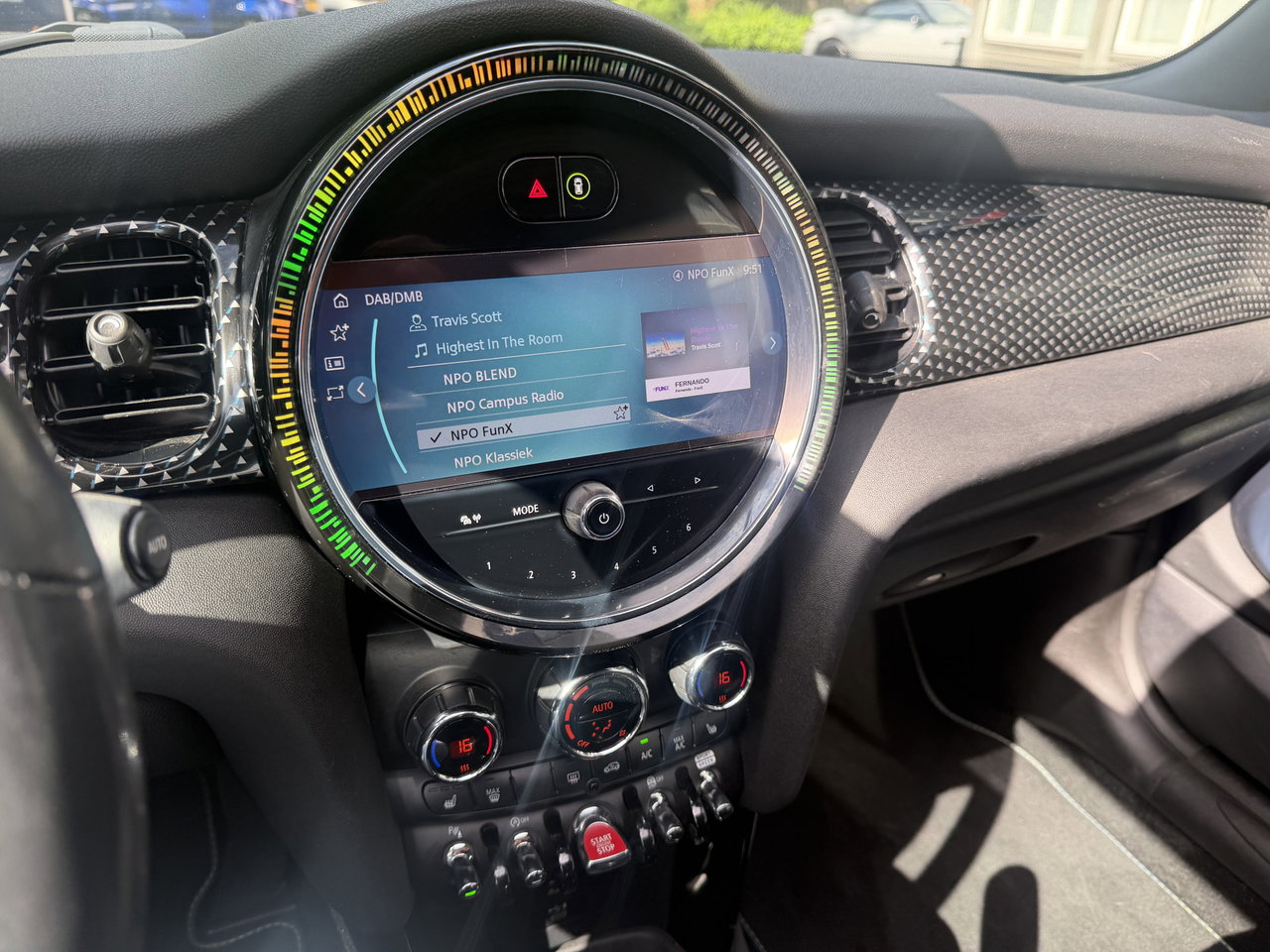 MINI Cooper Cabrio