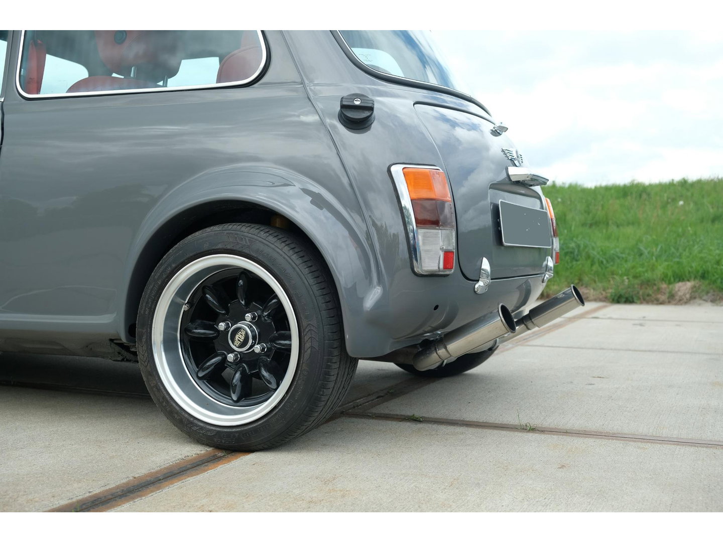 MINI Austin Mini 1100 Special | RESTOMOD