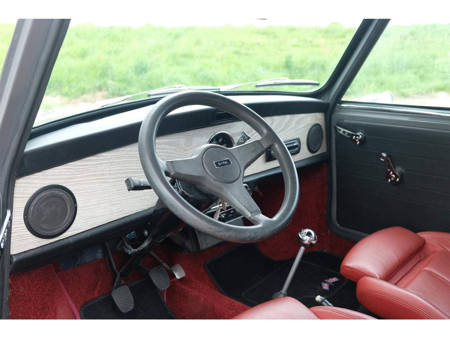 MINI Austin Mini 1100 Special | RESTOMOD