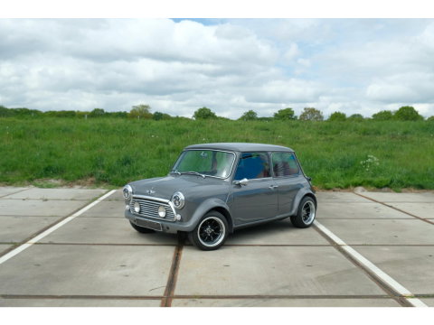 MINI Austin Mini 1100 Special | RESTOMOD