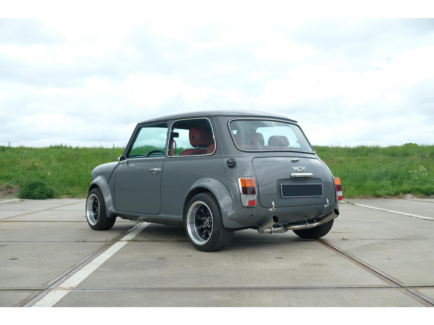 MINI Austin Mini 1100 Special | RESTOMOD