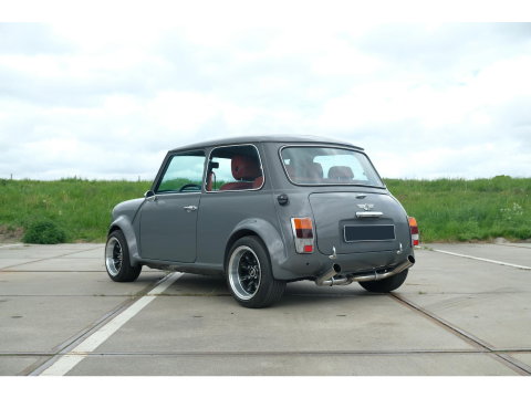 MINI Austin Mini 1100 Special | RESTOMOD