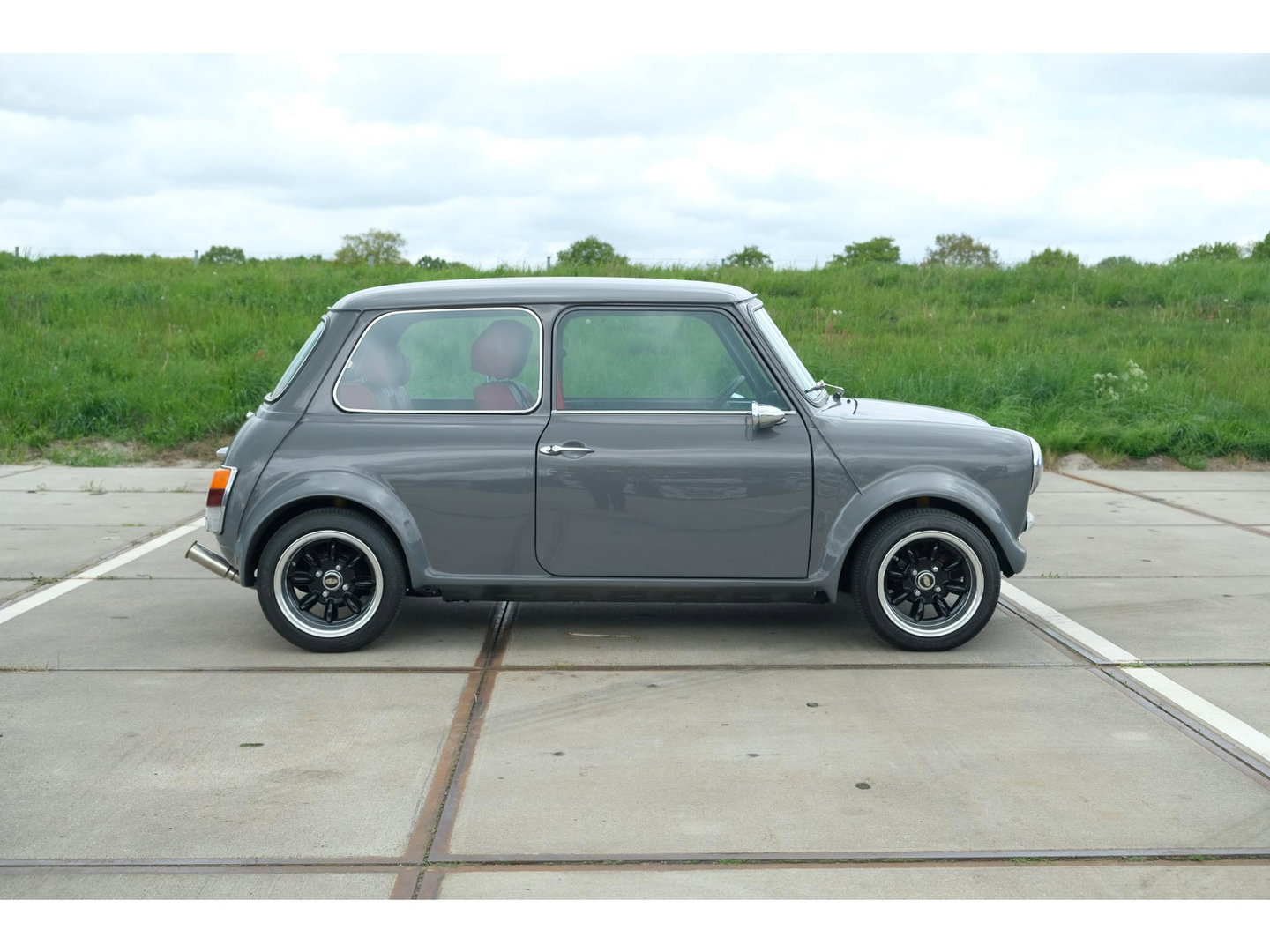 MINI Austin Mini 1100 Special | RESTOMOD