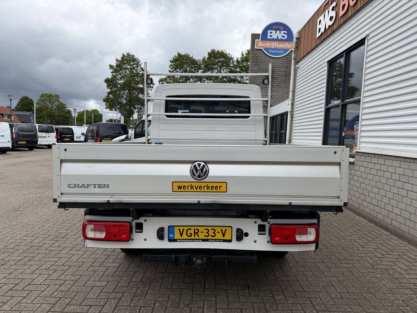 Volkswagen Crafter 35 2.0 TDI 177pk L3 EL DC 6 persoons Comfortline / RWD achterwielaandrijving / euro 6 / lease vanaf € / trekhaak 3500kg / camera / bpm vrij / vaste prijs rijklaar € 23.950 ex btw