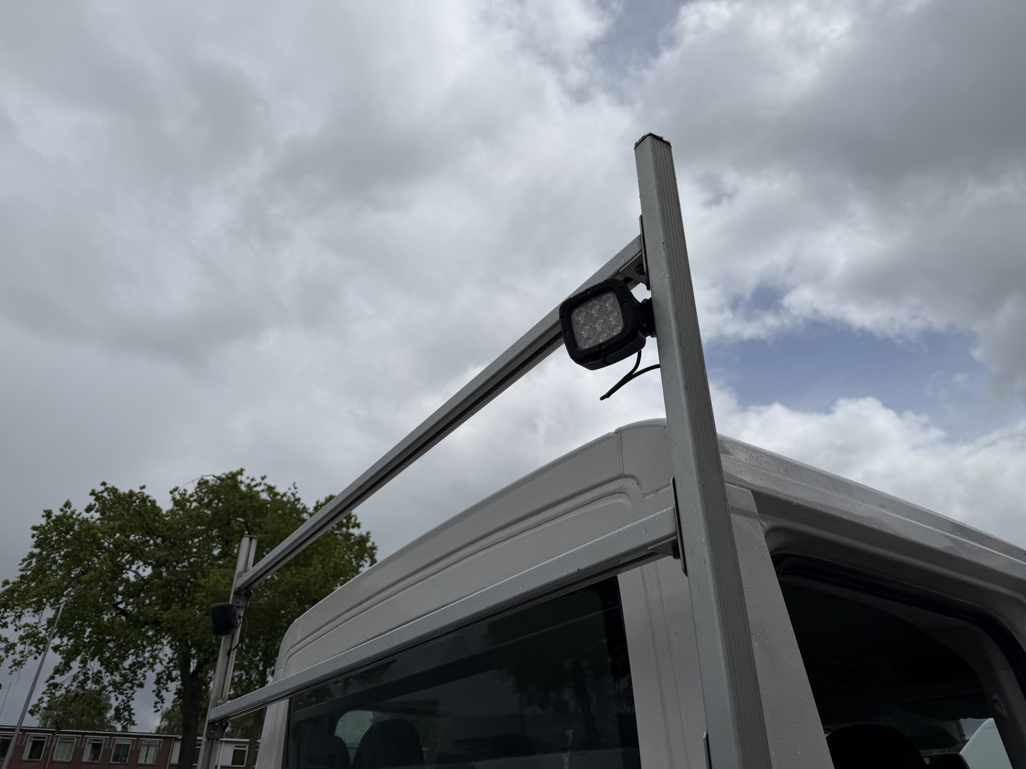 Volkswagen Crafter 35 2.0 TDI 177pk L3 EL DC 6 persoons Comfortline / RWD achterwielaandrijving / euro 6 / lease vanaf € / trekhaak 3500kg / camera / bpm vrij / vaste prijs rijklaar € 23.950 ex btw