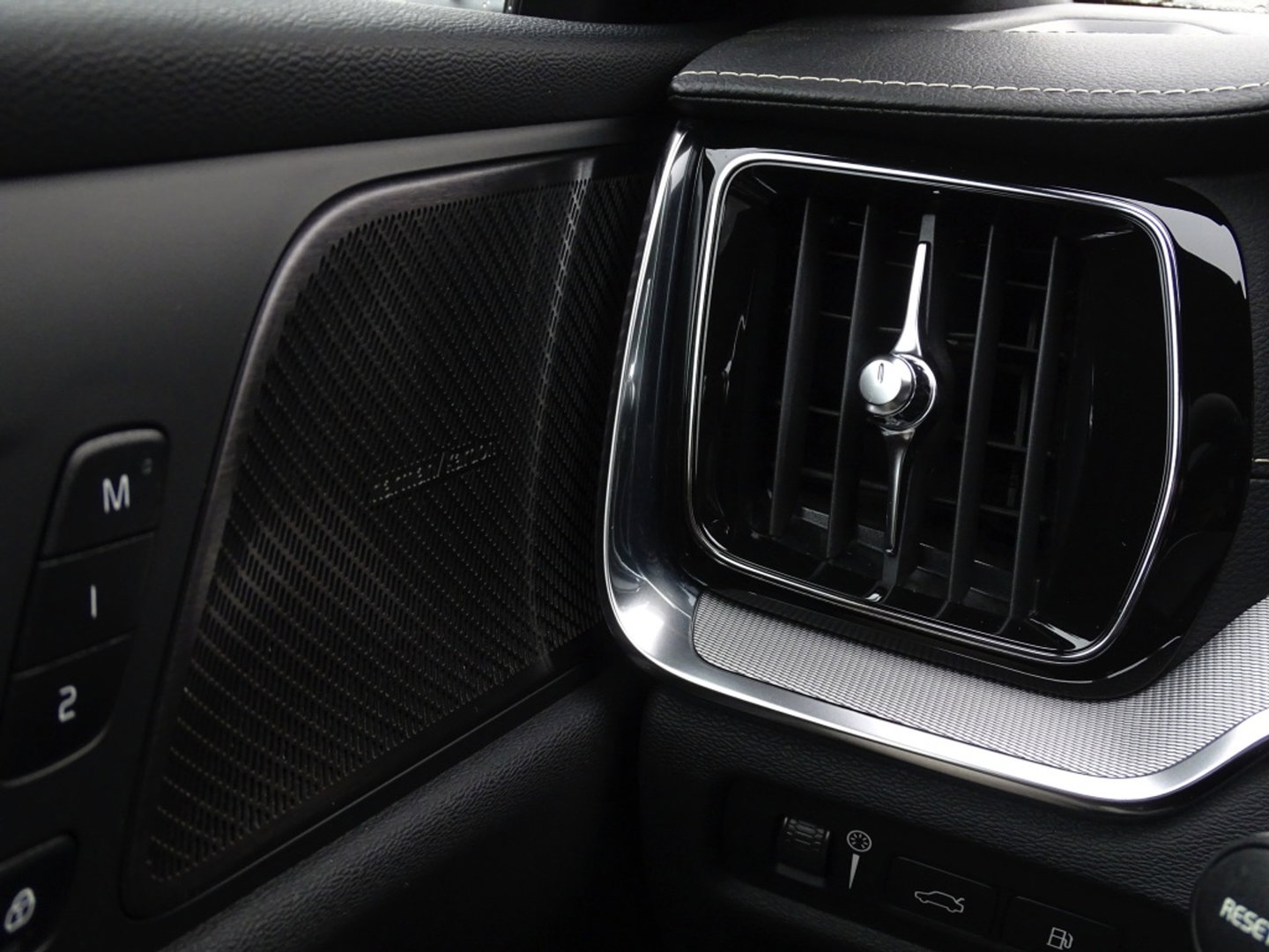 Volvo S60 T8 405PK Polestar Engineerd AWD / Brembo / Harman Kardon / LED