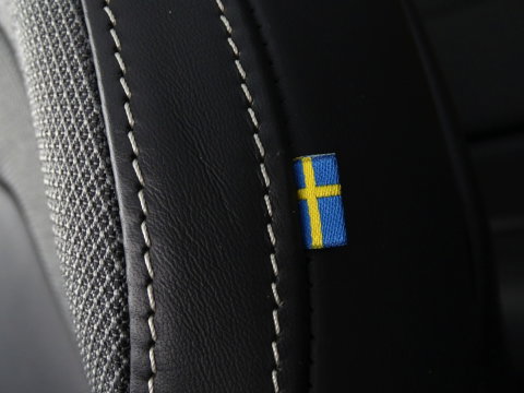 Volvo S60 T8 405PK Polestar Engineerd AWD / Brembo / Harman Kardon / LED