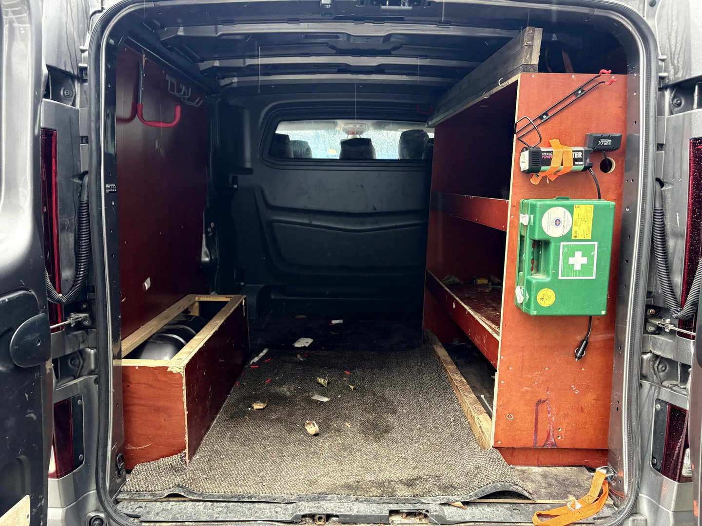 Renault Trafic 2.0 dCi 170 T29 L2H1 DC Luxe MARGE | AUT | R-LINK | LED | CAMERA